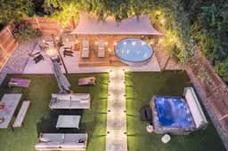 Luxury East Austin 6BR | Pool, Hot Tub, Roofdeck - Image 2