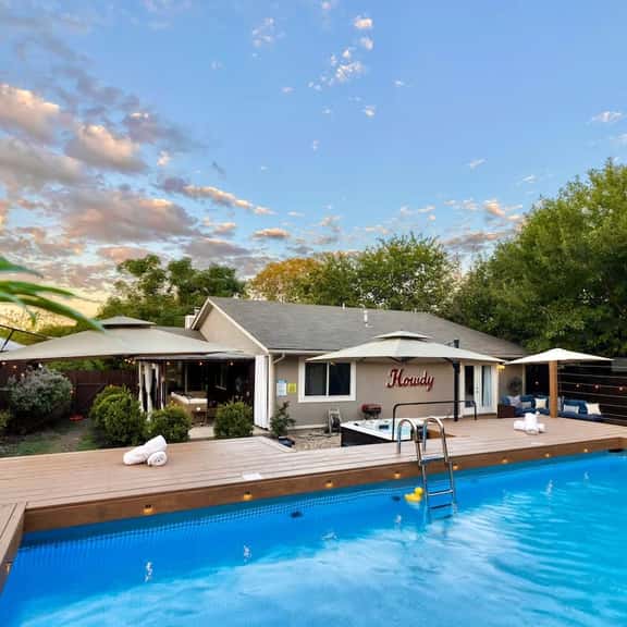 Hot Tub | Pool | Outdoor Movie Lounge | Spa Shower - Image 1